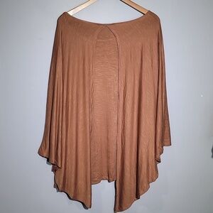 ASTROLOGIE Long Sleeve Batwing Oversized Tan Capelet Blouse